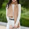 Nuevo Chal Coreano Otoño e Invierno 2024 100% Lana Pura Bufanda Cálida de Moda para Mujer con Bufanda de Estilo Relajado