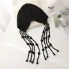 Nuevo Gorro de Punto con Borlas 2025 para Mujer en Otoño e Invierno, Parche de Moda, que Muestra la Cara, Protección Pequeña para las Orejas, Versátil Gorro Cálido de Lana