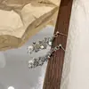 Estilo de Nicho Exquisito com um Toque de Luxo, Brincos Minimalistas e Estilosos para Mulheres, Apresentando Pérolas, Estrelas de Cinco Pontas e Franjas