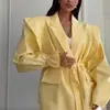 Moda Femenina Europea y Americana Otoño 2026: Nueva Chaqueta Casual Larga Elegante y con Estilo, Lista para el Trabajo, de Corte Holgado y Ajustada
