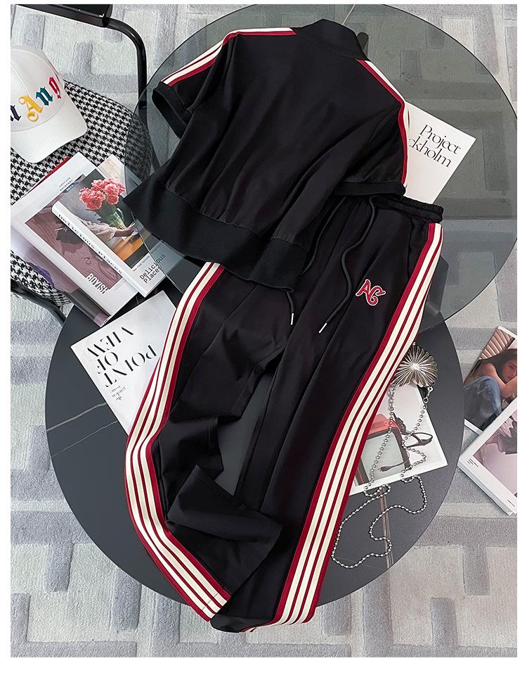 跨境淘货源分销2023春夏秋季新款街头潮流减龄小个子爆款欧货网红款运动套装休闲运动气质休闲时尚流行新款春夏秋装春夏秋装女装时尚套装套装女装春夏秋季套装女套装女女士运动服女装两件套套装卫衣套装休闲套装春夏秋季套装女装时尚套装盐系休闲套装女装2023百搭设计感小众洋气欧货阿里国际站跨境采购Cross-border, online shopping source, distribution, 2023 spring summer autumn, new, street trends, age reduction, small, explosive, European goods, network red, sportswear, leisure sports, temperament leisure, fashion popular, new spring summer autumn clothing, spring summer autumn women's clothing, fashion suit, suit women's clothing, women's sportswear, women's two-piece, hoodie suit, suit leisure, Fashion suit, salt department, leisure suit, women's 2023, everything, design sense, niche, foreign style, Ali International Station, cross-border procurement