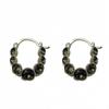 Aretes de Diamante Gris Oro Chapado Lujo Ligero 2025 para Mujer Nuevo Estilo Aretes Simples y Únicos Diseño Nicho Elegantes de Alta Gama