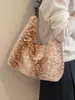 2026 Nuevo Otoño Invierno Versátil Bolso de Hombro Cruzado para Viajes Diarios Gran Capacidad Sentido del Diseño de Alta Gama Bolso Tote con Diseño de Ciervo Pequeño