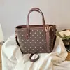 Bolso Cruzado Viaje Colgante Nuevo Sensación Femenina Terciopelo Retro Versátil Gamuza Otoño/Invierno De Mano Dibujos Animados Hombro 2026