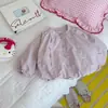 Casaco de Outono para Meninas 2026 Novo Estilo Cardigã Curto de Renda Doce Infantil para Bebês Moda Coreana Top