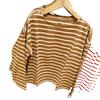 Estilo Japonês~Camiseta Listrada Manga Longa Francesa Gola Canoa Solta Design com Fenda Moda Casual Nova Roupa Feminina Sy460297