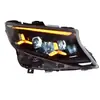 Las luces traseras del Mercedes-Benz 16-23 Vito son adecuadas para combinación bajo-alto halógeno a LED de gama alta V260 con intermitentes secuenciales