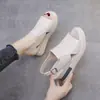 Sandalias de cuña con plataforma gruesa estilo coreano para mujer, para uso exterior en verano 2026, sin espalda, con una sola tira y hebilla, tacones altos para mujer, adelgazantes