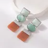 Brincos Pingente Quadrado de Flor Retro Europeu e Americano He Ming Jewelry Za Mesmo Estilo, Design de Nicho de Luxo Leve, Brincos Bonitos