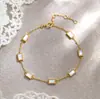 Pulseira Cubo de Açúcar de Prata Esterlina S925 com Madrepérola Branca para Mulheres, Moda Japonesa Acessório de Mão de Luxo Leve, Joia Tendência com Design Versátil de Nicho