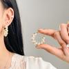 Aretes de Círculo Exagerado para Mujer, Aretes de Aro Torcido de Alta Gama, Exquisitos Elegantes, Versátiles Populares Aretes de Aro C Envuelto
