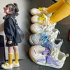 Zapatillas de Entrenamiento para Niñas 2026 Primavera y Otoño Nuevos Zapatos de Moda Transpirables de Malla Tenis Blancos para Niños Zapatos Deportivos para Niños