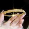 Pulsera de Amor de Circonita Super Brillante Coreana, Pulsera de Lujo Ligero y de Gama Alta, Pulsera de Moda, Exquisita, Elegante y Versátil para Mujeres