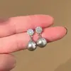 Brincos Pingente Redondo Pérola Zircônia Super Flash Agulha de Prata Moda Retrô Brincos Elegantes Luxo Acessível Brincos de Alta Qualidade para Mulheres