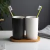 Taza para Cepillo de Dientes Estilo Nórdico Ins Set de Tazas para Enjuague Bucal Simple Moderno Par de Tazas de Baño para Pareja Cerámica Creativa Par Doméstico