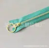 En stock No.. Cremallera de resina de 3 colores contrastantes para bolsa de bricolaje, ropa, cremallera de cola cerrada, soporte, empaque mixto de color transfronterizo