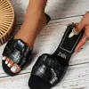 Pantuflas de verano 2025 para mujer de talla grande transfronterizas, sandalias planas de tira cruzada de comercio exterior, pantuflas simples y versátiles