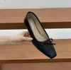 Zapatos planos para mujer 2026 verano nuevo estilo punta cuadrada suela blanda rosa nude moda casual zapatos elegantes boca poco profunda zapatos de mujer