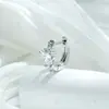 Aretes de Corazón: Pendientes de botón de titanio 316L con circonita en forma de corazón, dulces y exquisitos, pendientes de poste recto, aros y joyería para piercing