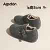 Sapatos Mula Cinza Augusden para Mulheres 2026 Novos de Inverno com Solado Grosso Forrados de Lã Sapatos de Algodão Botas de Neve Sapatos Full-Cover Slip-On