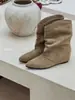 Botines de tacón bajo de moda para mujer, nuevo modelo 2026, punta cuadrada pequeña, gamuza, diseño moderno, botines fruncidos de estilo francés, elegantes