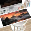 Mouse Pad com Paisagem em Tinta Chinesa, Extra Grande Estilo Chinês para Escritório e Casa, Tapete Antiderrapante para Mesa, Tapete para Teclado de Computador, Pad de Mesa, Personalizável com Sua Própria Imagem