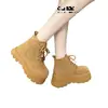 Botas femininas de camurça estilo Martin, novas outono/inverno 2026, versáteis, com sola grossa, leves, antiderrapantes, forradas com pelúcia, botas curtas que aumentam a altura para pessoas baixinhas
