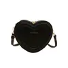 Bolso Cruzado Nuevo en Forma de Corazón Otoño 2026 para Mujer, Bolso de Hombro de Nicho a la Moda, Elegante, Sencillo, Bolso de Uso Diario de Alto Valor para Mujer