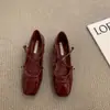 Zapatos de Mujer Mary Jane Cruzados de Tacón Grueso Plateados con Punta Cuadrada 2023 Nuevos Mocasines Planos Suaves de Primavera