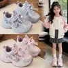Tênis dad shoes infantis, tênis de sola macia para meninas, nova coleção outono 2026, estilo doce e casual, tênis de corrida leves e impermeáveis