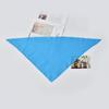 Toalla triangular de algodón puro de color liso para llevar a domicilio, babero para mascotas, toalla para babas de perro y gato, toalla triangular navideña para mascotas