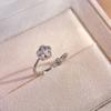 Anillo de flor de cerezo femenino ins lujo ligero diseño de nicho versátil suave dulce destello Anillo de dedo índice de flor de cerezo de diamante