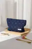 Nueva Bolsa de Maquillaje de Tela con Lazo Retro de Mezclilla de Nicho para Niñas, Bolsa Portátil de Almacenamiento Tipo Almohada para Cuidado de la Piel