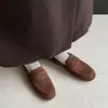 Mocasines de Piel de Oveja Gamuzada con Suela Silenciosa que Aumentan la Altura Primavera 2026 Tacón Bajo Punta Redonda Piel Genuina Corte Profundo Zapatos de Mujer