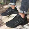 Sapatos masculinos para trilha ao ar livre para comércio exterior, antiderrapantes e resistentes ao desgaste, sapatos leves para esportes cross-country, modelo outono 2026, superfície de couro, impermeáveis