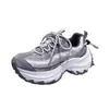 Moda de verano, nuevas zapatillas de suela gruesa estilo papá para mujer, de malla transpirable, versátiles, ligeras, a la moda, casual para mujer
