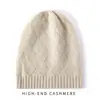 Chapéu 100% Caxemira Outono e Inverno 2025 Novo Chapéu Casual com Proteção para as Orelhas Unissex Moda Trançada Chapéu Gorro