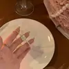 Pulsera Personalizada Imitación Perla Estilo Barroco Francés para Mujer, Estilo de Lujo Ligero Nicho de Gama Alta con Diseño Deslizante