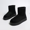 Botas de neve grossas transfronteiriças para mulheres, novas e estilosas para o inverno de 2026, sapatos versáteis de algodão para neve com forro de pelúcia