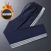 Pantalones casuales de verano para niñas que realzan una apariencia juvenil, con dos o tres rayas, pierna recta, estilo universitario, holgados y tridimensionales