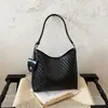 Bolso tejidode moda de gran capacidad para mujer, nuevo modelo primavera 2026, bolso de hombro cruzado simple para el día a día, bolso de axila