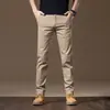 Pantalones Casuales de Algodón Puro para Hombre de Otoño e Invierno, Nuevo Estilo 2026, Pantalones de Vestir Rectos Holgados de Alta Gama, Pantalones Largos Versátiles de Corte Ajustado para Hombre