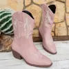 Botas de Caballero de Tacón Medio Bordadas Estilo Británico para Mujer Otoño 2026, Comercio Exterior Botas de Media Pantorrilla Retro de Tacón Grueso con Corte en V Tallas Grandes, Wish