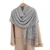 Bufanda de Cuadros Príncipe de Gales para Hombres y Mujeres, Nuevo Estilo Invierno 2026 con Borlas, Versión Coreana, Cachemira Sintética, Calentador de Cuello Versátil