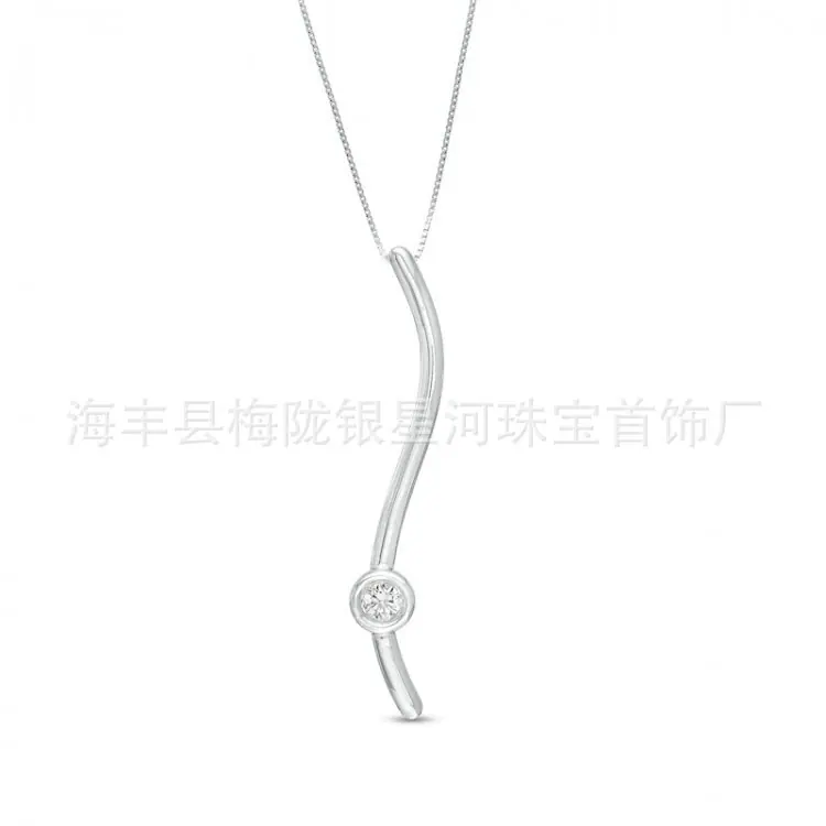 钻石纸牌线性缎带吊坠项链