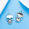Mistura 16 Caveiras Prateadas Antigas Halloween Suporte Usando Cabeça de Flor Liga Divertida Pingente Criativo DIY Acessórios de Joia
