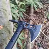 Hacha Táctica Popular Transfronteriza para Exteriores, Punta de Lanza Afilada de Alta Dureza Multifuncional, Cabeza de Pimienta, Martillo de Fuego