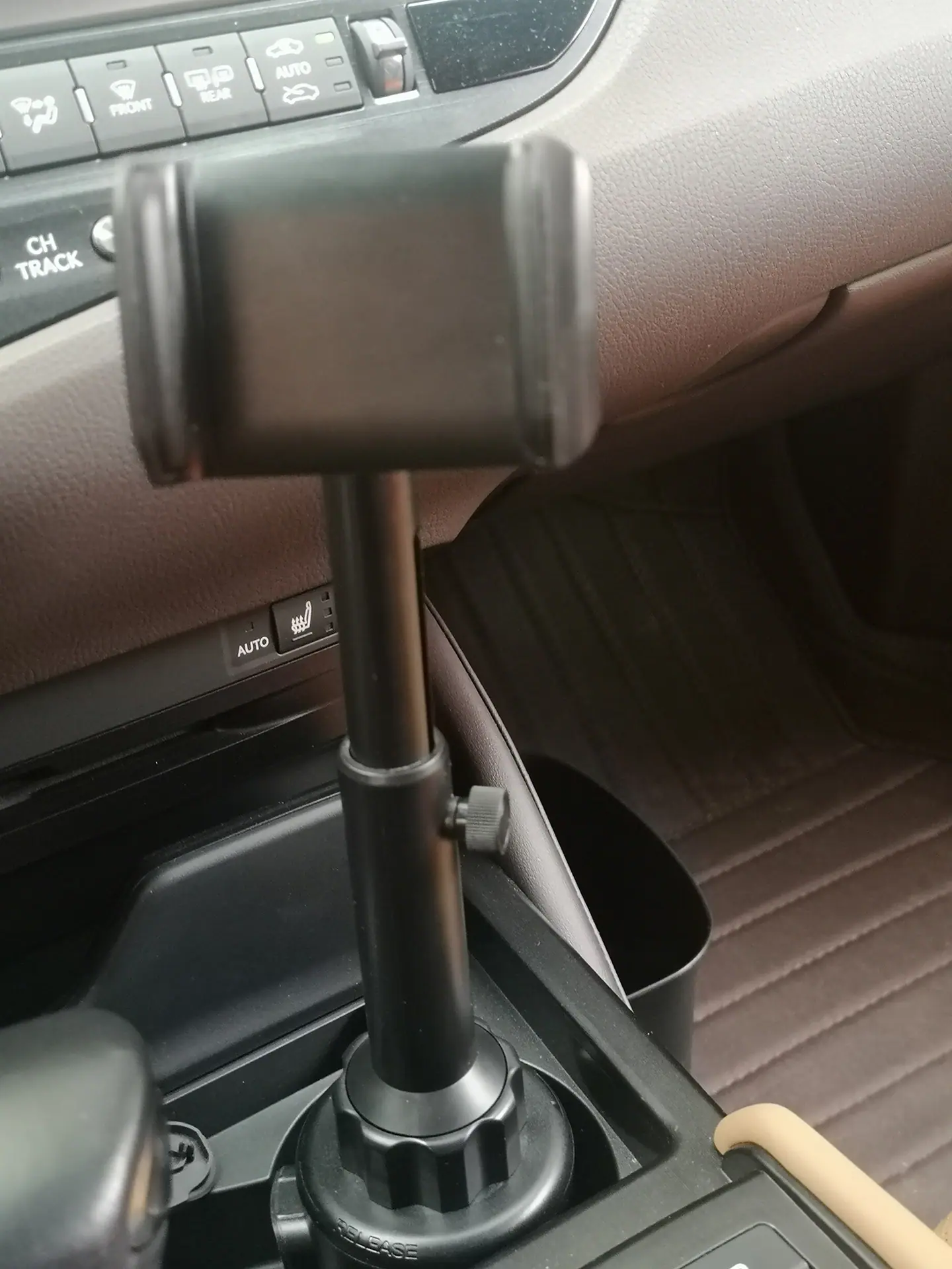 伸缩杆杯托支架2.jpg