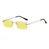 Nuevas gafas de sol sin montura de moda, montura metálica cuadrada pequeña de moda, gafas de sol para mujer estilo Hong Kong, gafas populares personalizadas transfronterizas