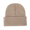 Gorro de punto de moda estilo coreano, gorro cálido de lana moderno para primavera y otoño, gorro de punto versátil de color liso para exteriores a prueba de frío al por mayor